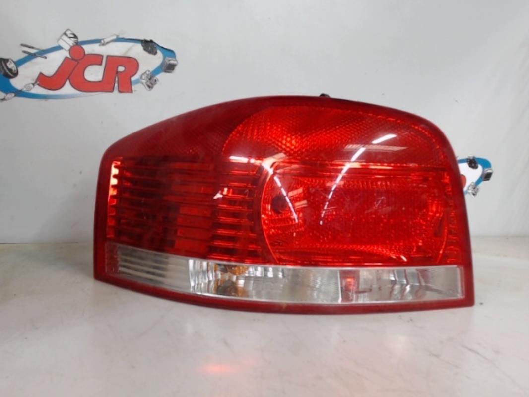 Feu arriere principal gauche (feux) AUDI A3 2 PHASE 1 Diesel - 1