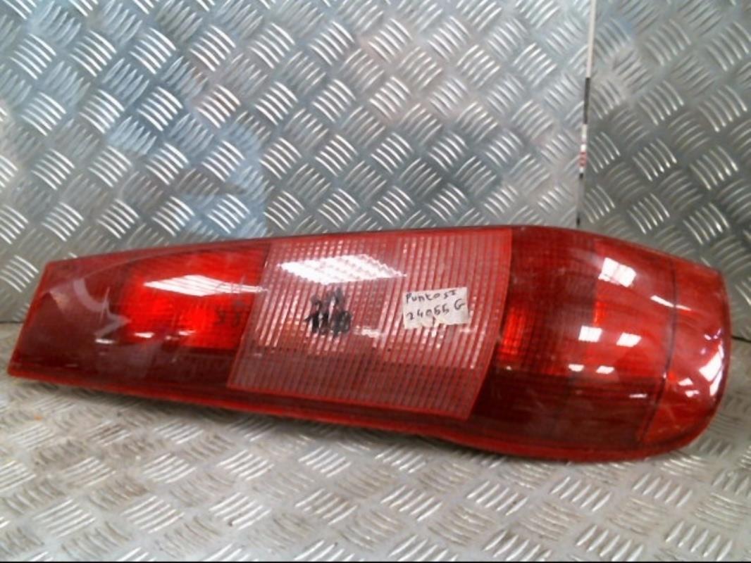 Fanale posteriore principale sinistro (luci) FIAT PUNTO 1 PHASE 1 Gasolina - 1