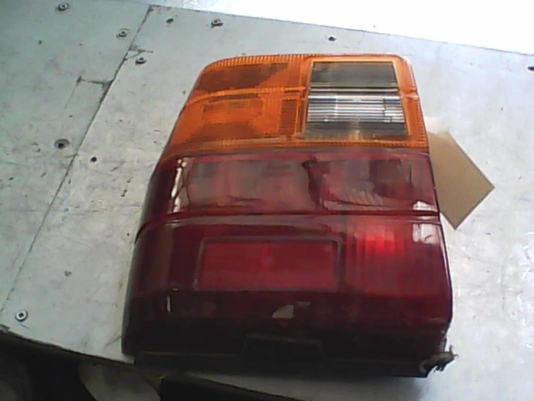 Fanale posteriore principale sinistro (luci) FIAT UNO PHASE 1 Gasolina - 1