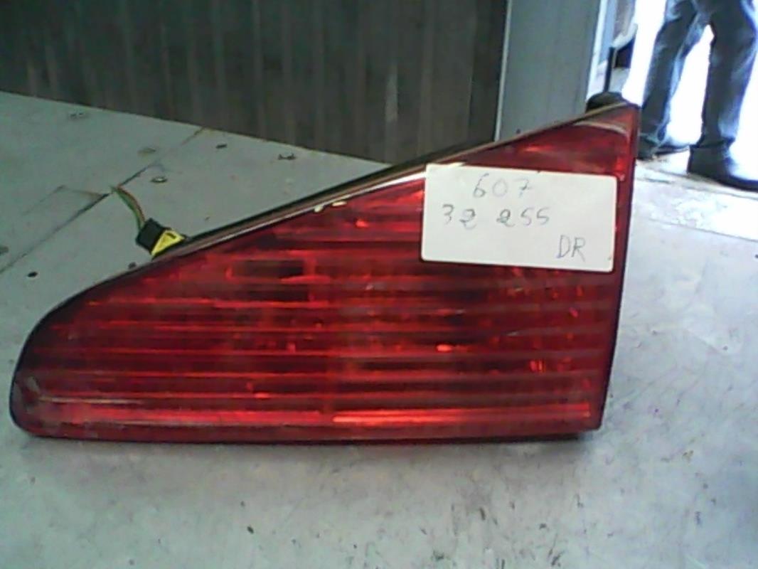Feu arriere secondaire droit (feux) PEUGEOT 607 PHASE 2 Diesel - 1