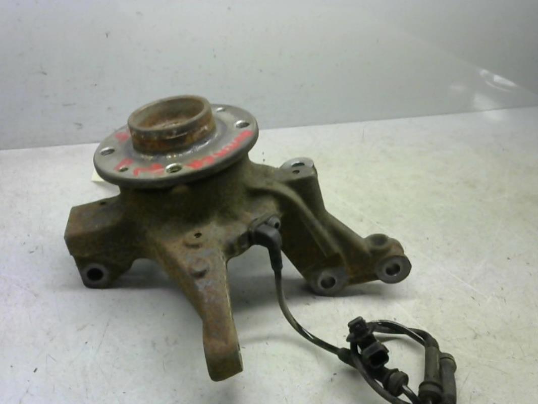 Fusee avant gauche DACIA DOKKER PHASE 1 Essence - 1