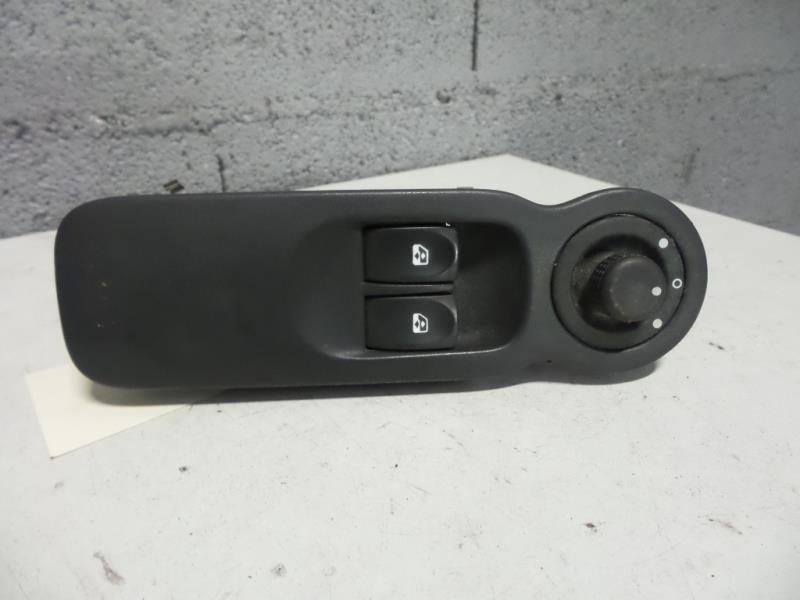 Interrupteur de leve vitre RENAULT MODUS PHASE 1 Essence - 1