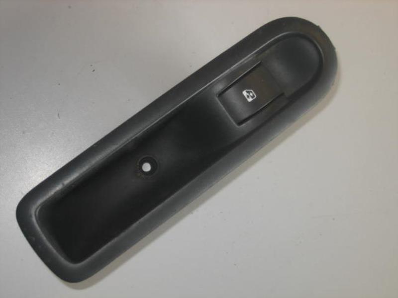 Interruttore lavacristalli posteriore destro RENAULT SCENIC 2 PHASE 1 Diésel - 1