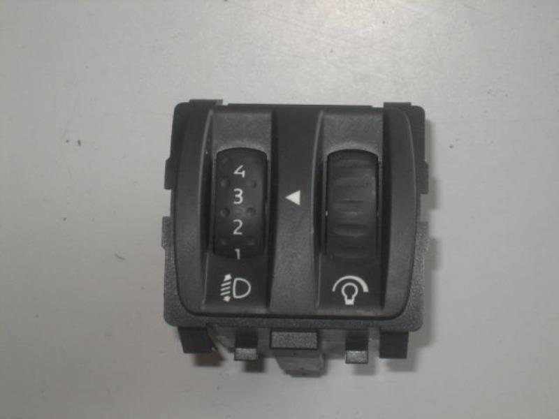 Bouton/Interrupteur RENAULT SCENIC 2 PHASE 1 Diesel - 1