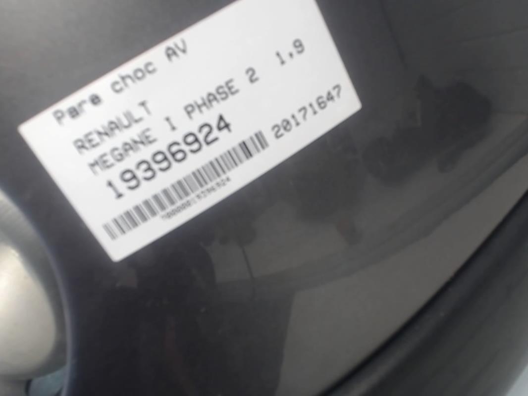 Image Pare choc avant - RENAULT MEGANE 1