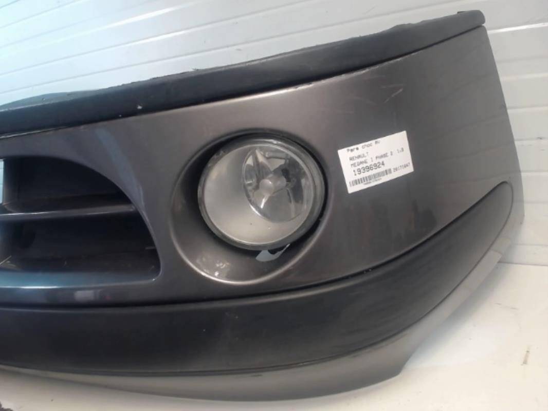 Image Pare choc avant - RENAULT MEGANE 1