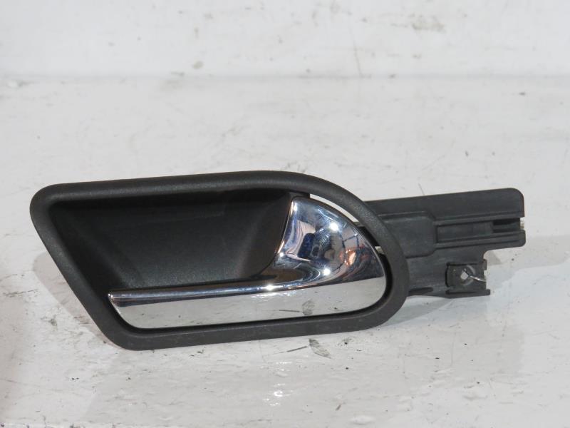 Maniglia interna posteriore destra VOLKSWAGEN GOLF 5 Gasolina - 1