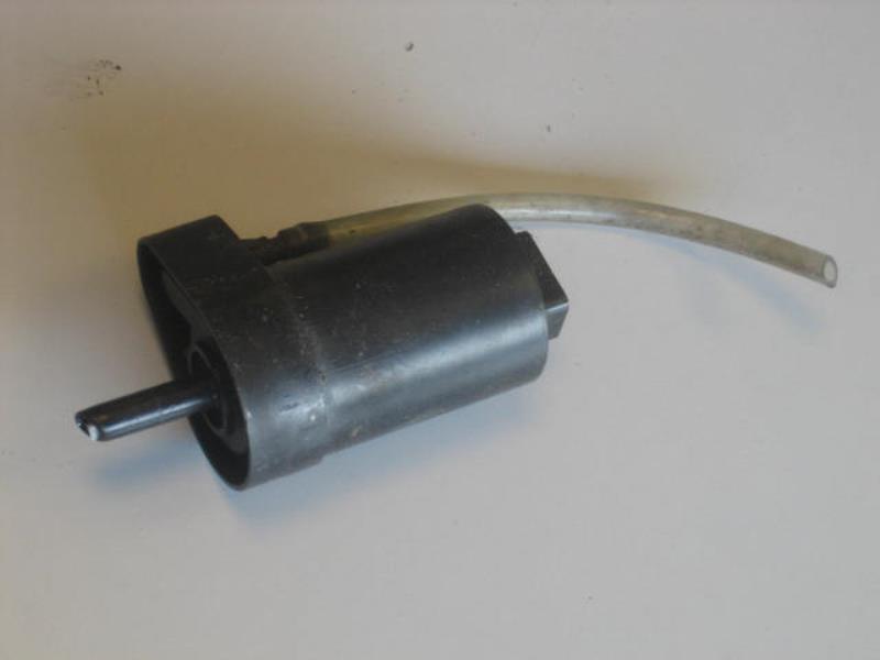 Pompe lave glace avant RENAULT EXPRESS Essence - 1