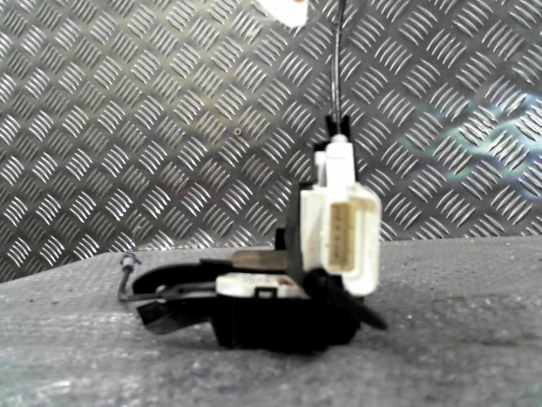 Serrure avant droit CITROEN C4 1 PHASE 1 Diesel - 1