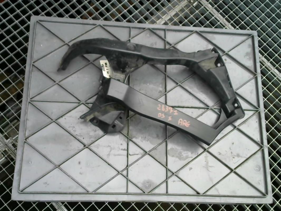Support de pare chocs arriere CITROEN DS5 PHASE 1 Diesel - 1