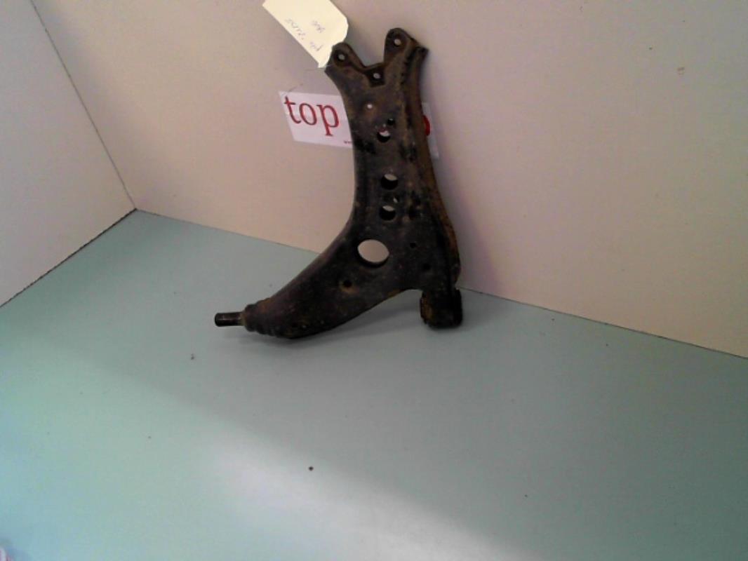 Triangolo anteriore sinistro VOLKSWAGEN POLO 4 PHASE 2 Diésel - 1