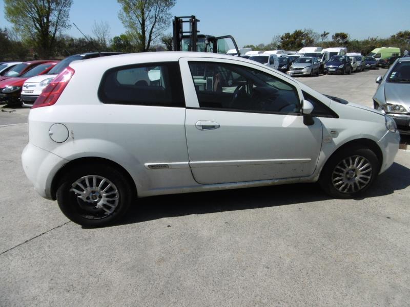 Image Retroviseur droit - FIAT PUNTO 3