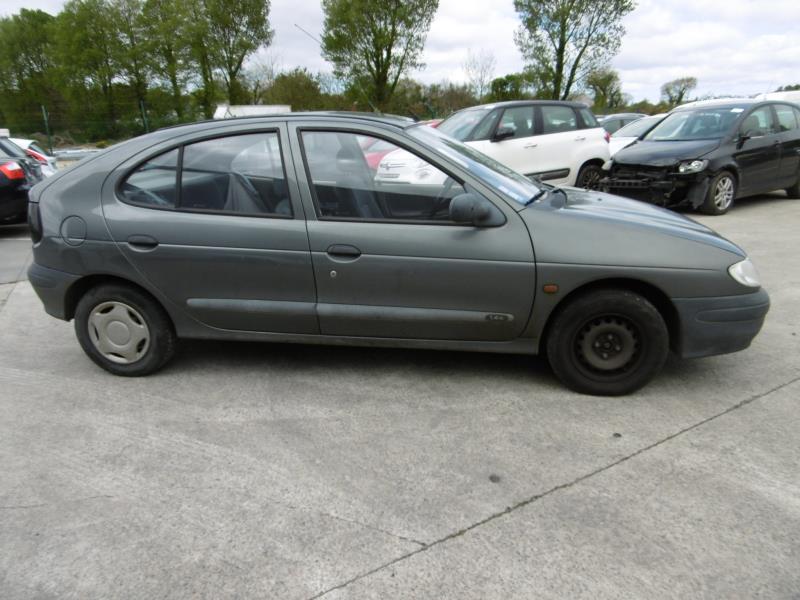 Image Retroviseur droit - RENAULT MEGANE 1