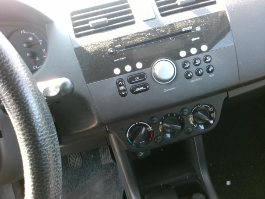 Image Malle/Hayon arriere - SUZUKI SWIFT 3