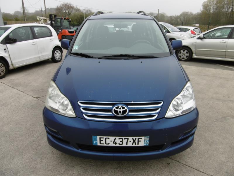 Image Anti brouillard gauche (feux) - TOYOTA AVENSIS VERSO