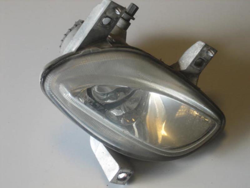 Fendinebbia sinistro (luce) LANCIA YPSILON 3 PHASE 2 Gasolina - 1