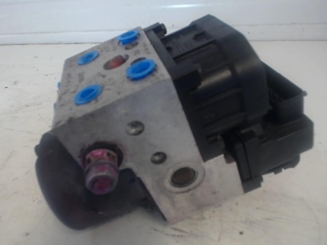 Blocco ABS (antibloccaggio freni) VOLKSWAGEN PASSAT 4 PHASE 1 Diésel - 1