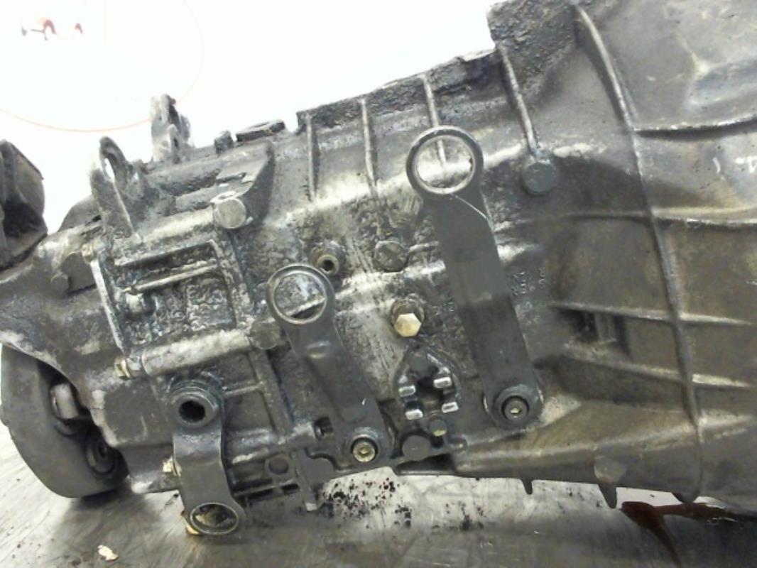 Boite de vitesses MERCEDES CLASSE E 124 Diesel - 1