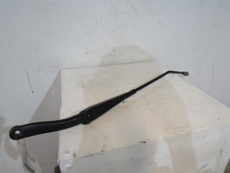 Braccio tergicristallo anteriore destro FIAT GRANDE PUNTO Diésel - 1