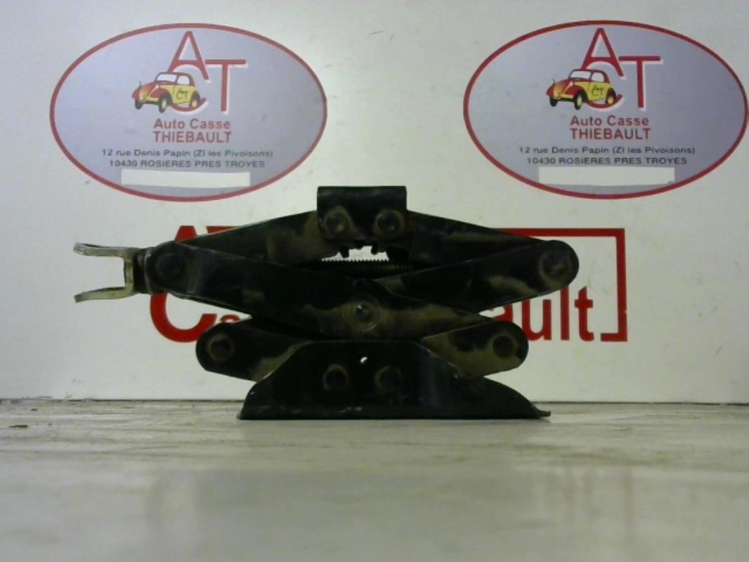 Cric RENAULT SAFRANE  - 1