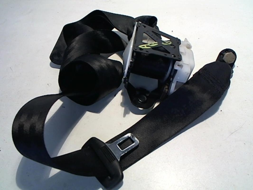 Ceinture arriere gauche AUDI A4 2 PHASE 1 Diesel - 1