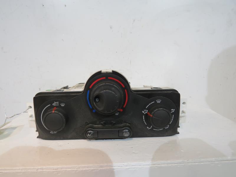 Commande chauffage RENAULT MEGANE 2 PHASE 2 Diesel - 1
