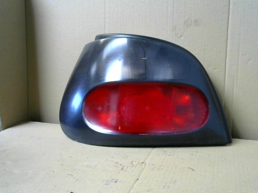 Fanale posteriore principale sinistro (luci) RENAULT MEGANE 1 PHASE 1 Gasolina - 1
