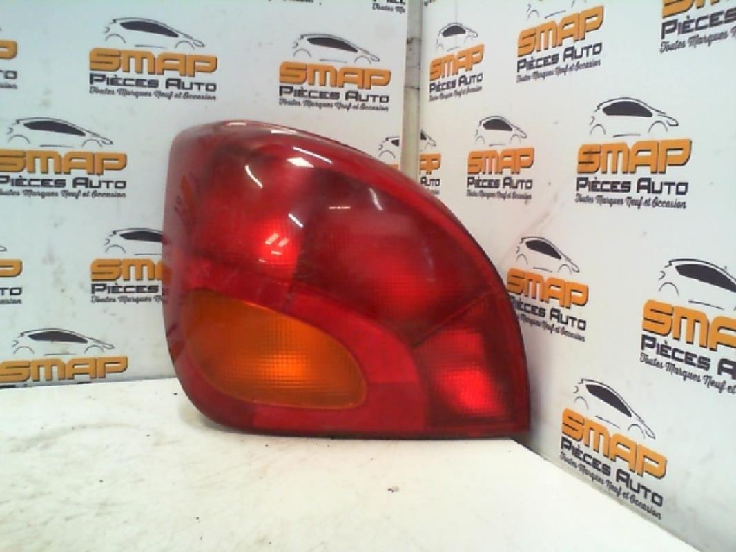 Fanale posteriore principale sinistro (luci) FORD FIESTA 4 PHASE 2 Diésel - 1