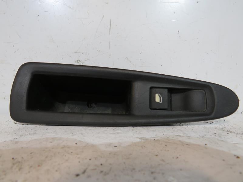 Interruttore lavacristalli posteriore destro CITROEN C4 1 PHASE 1 Diésel - 1