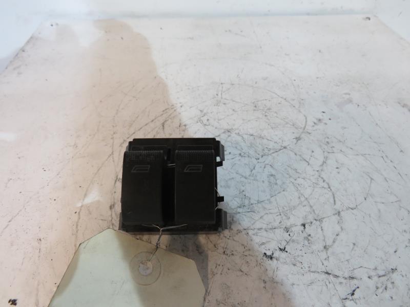 Interruttore lavacristalli anteriore sinistro AUDI A3 1 PHASE 1 Diésel - 1