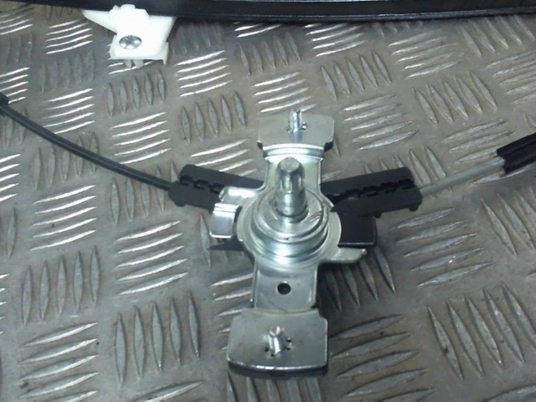 Alzacristalli manuale anteriore destro CHEVROLET SPARK PHASE 1 Gasolina - 1