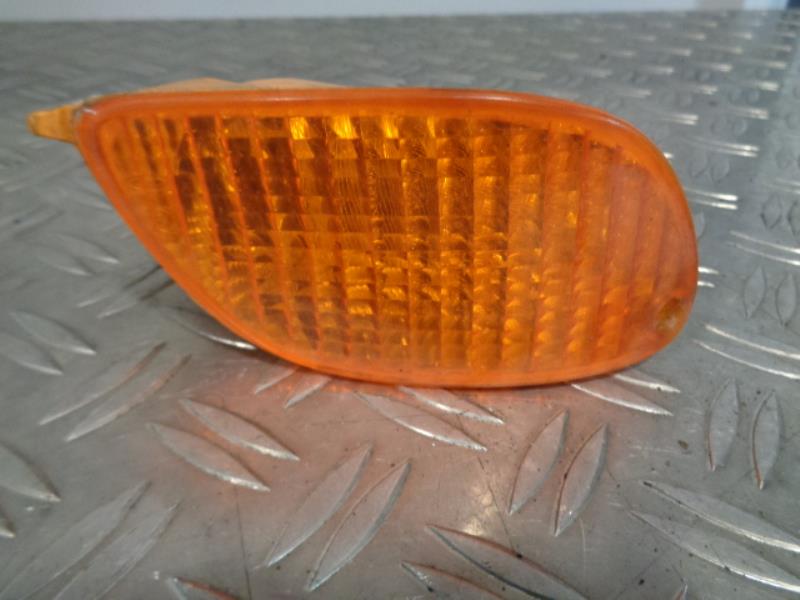 Optique avant secondaire droit (feux)(clignotant) FORD FOCUS 1 Diesel - 1