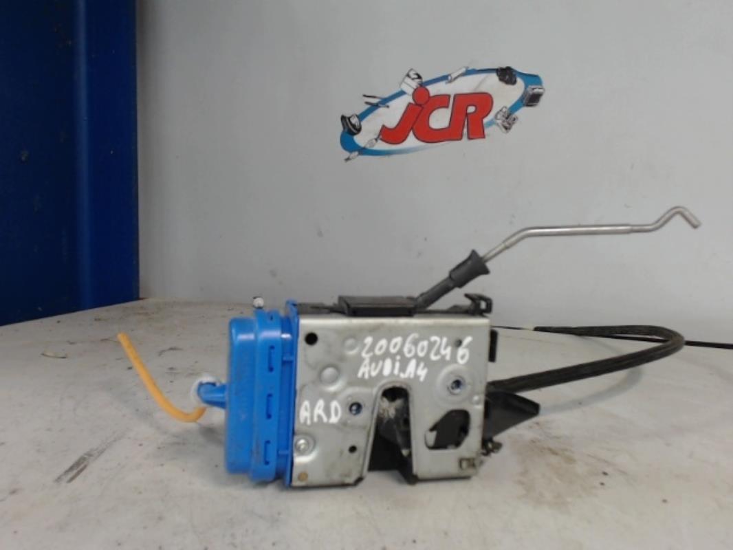 Serrure arriere droit AUDI A4 1 PHASE 2 Diesel - 1