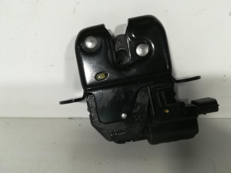 Serrure de hayon RENAULT CAPTUR  - 1