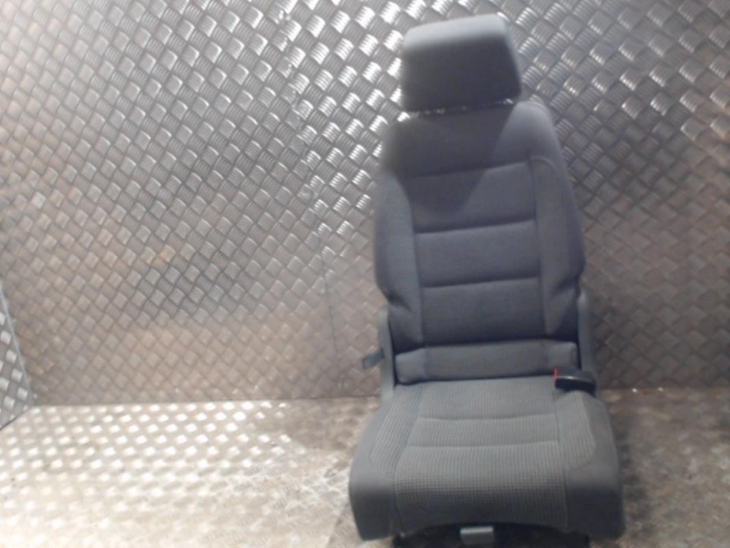 Sedile posteriore destro VOLKSWAGEN TOURAN 1 PHASE 1 Diésel - 1
