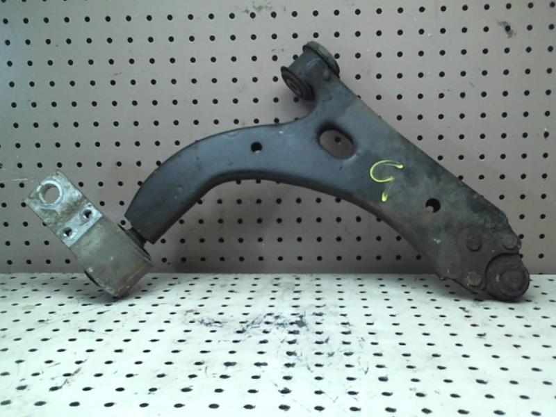 Triangle avant gauche FORD FIESTA 5 PHASE 1 Essence - 1