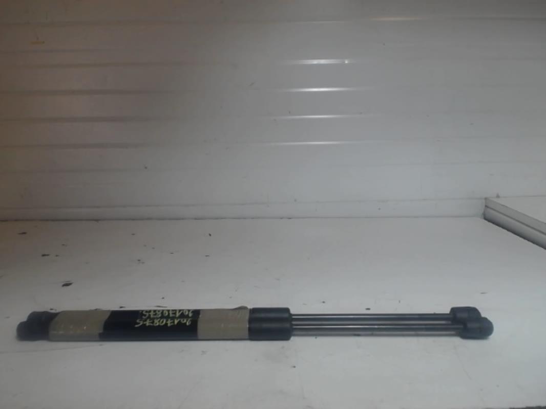 Verin de coffre RENAULT MEGANE 3 PHASE 2 Diesel - 1
