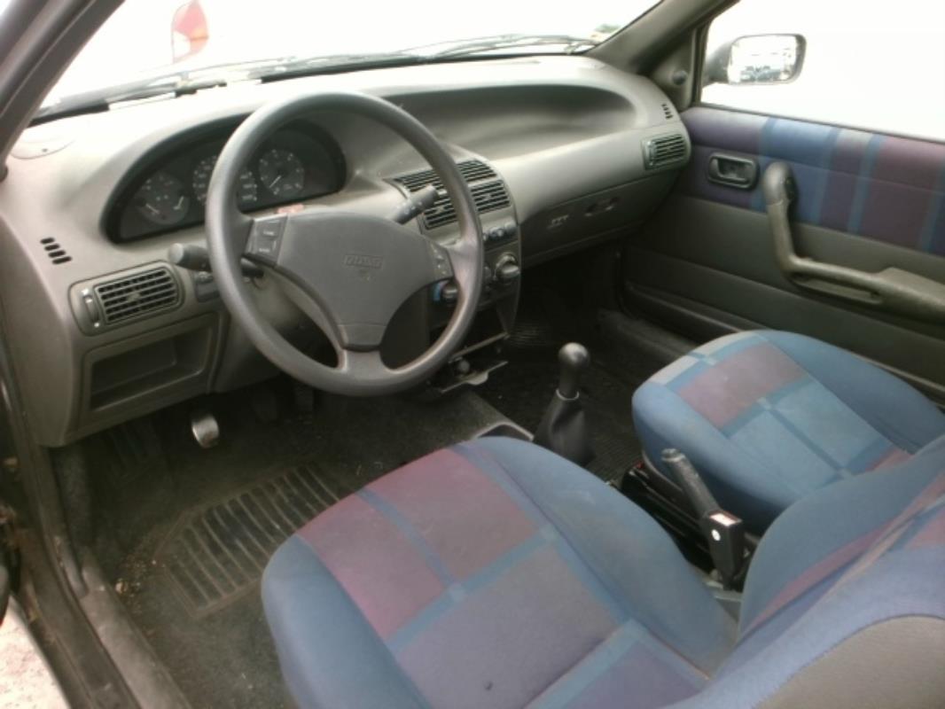 Image Optique avant principal droit (feux)(phare) - FIAT PUNTO 1