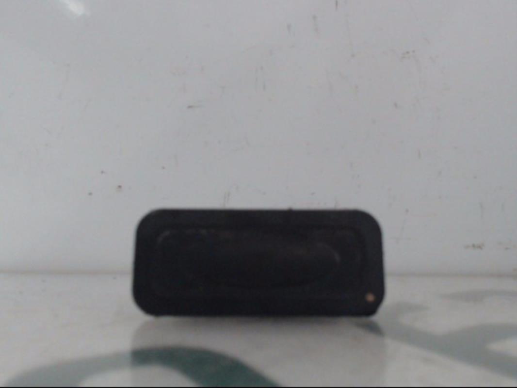 Bouton de coffre RENAULT SCENIC 2  - 1