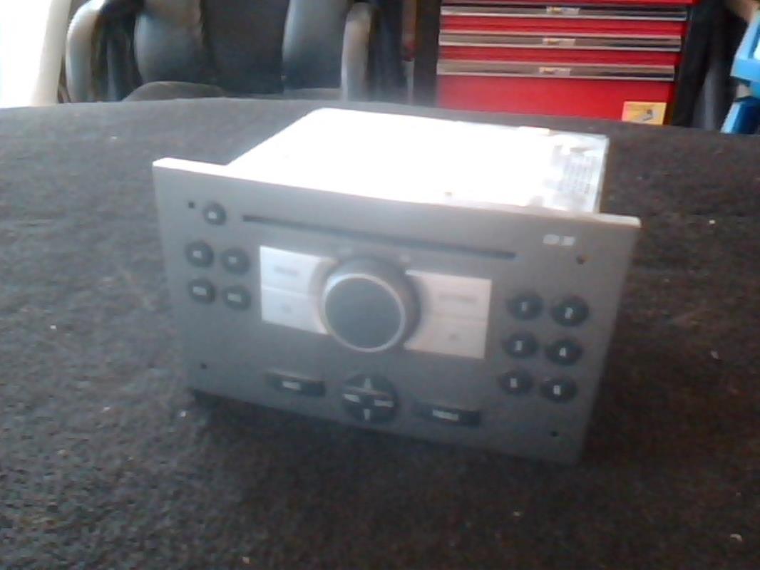 Autoradio originale OPEL CORSA C PHASE 2 Diésel - 1
