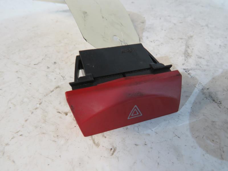 Bouton de warning FIAT STILO Diesel - 1