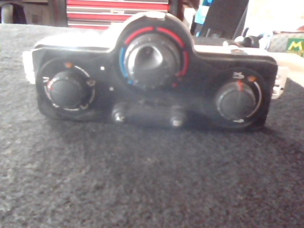 Commande chauffage RENAULT CLIO 3 PHASE 2 Diesel - 1
