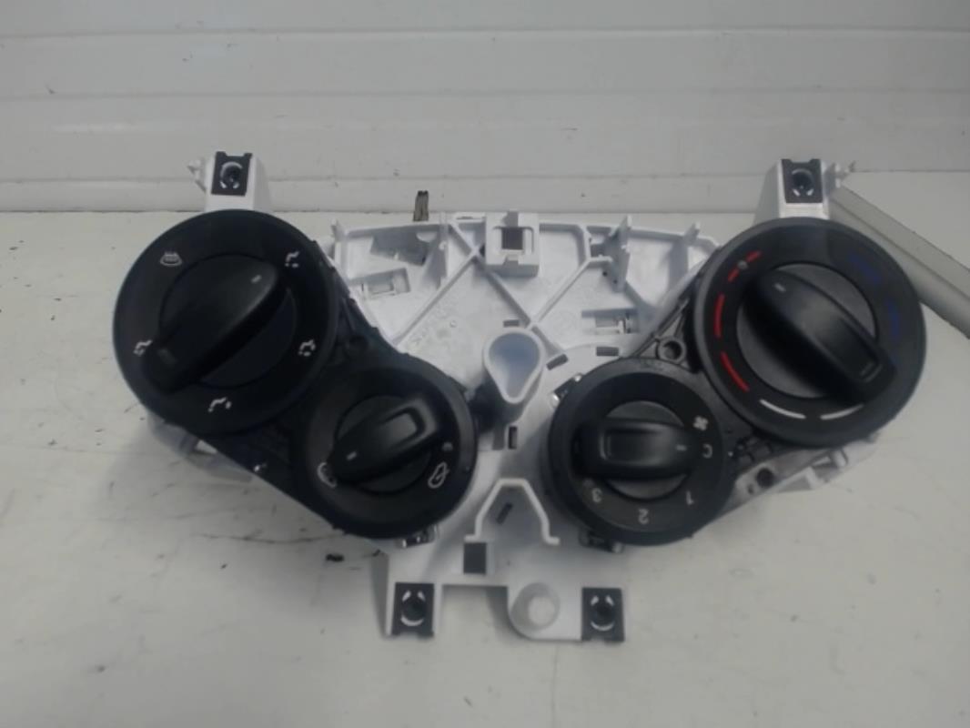 Image Commande chauffage - FORD KA 2