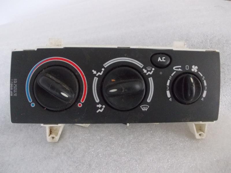 Commande chauffage RENAULT MEGANE 1 PHASE 2  - 1