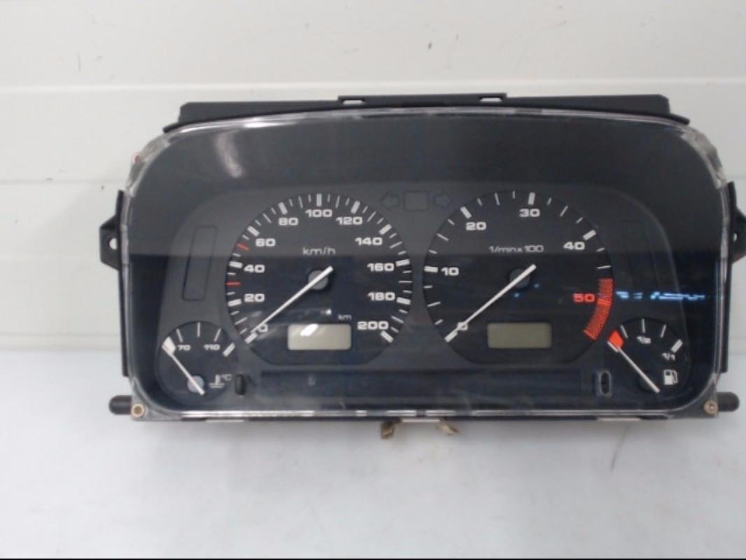 Compteur VOLKSWAGEN POLO  - 1