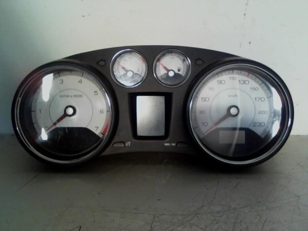 Compteur PEUGEOT 308 1 PHASE 1 Essence - 1