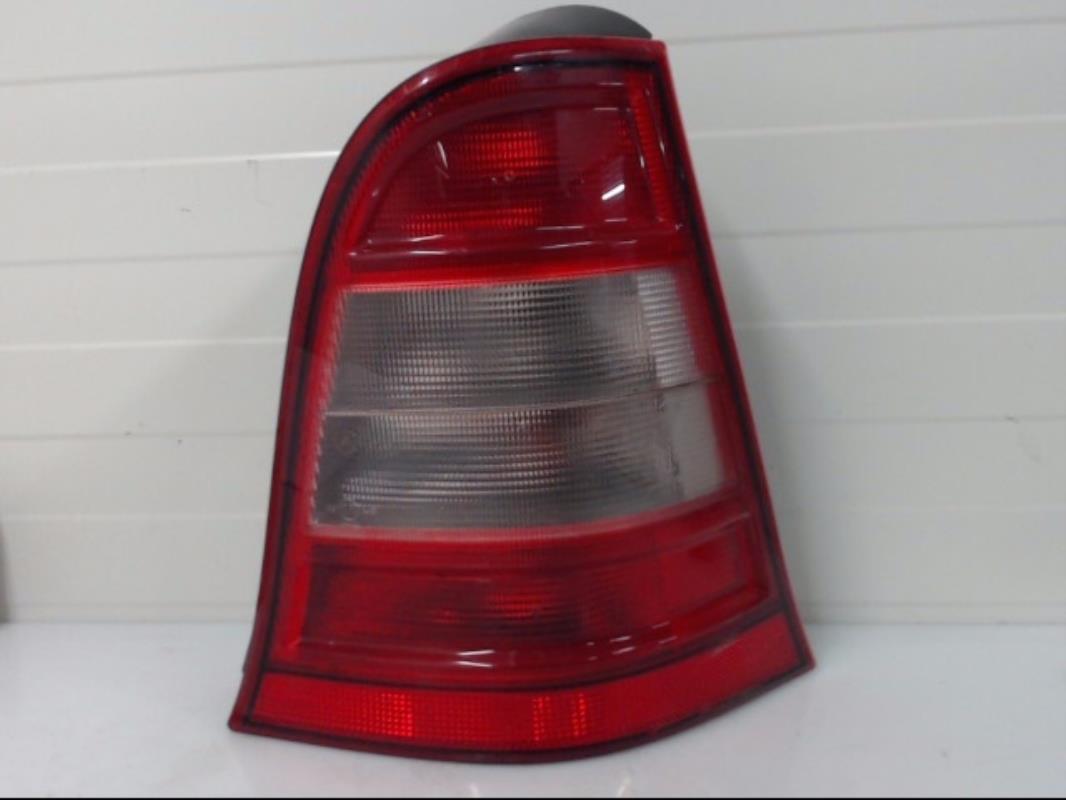 Fanale posteriore principale destro (luci) MERCEDES CLASSE A 168  - 1