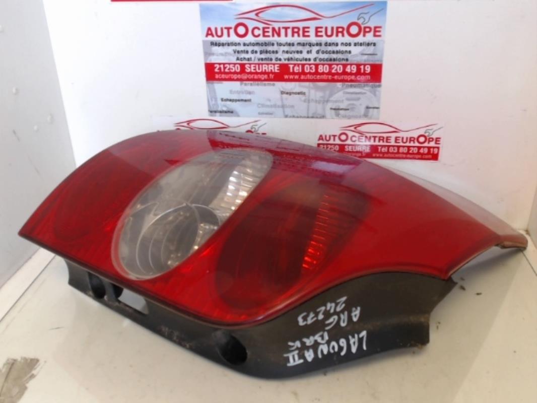Fanale posteriore principale sinistro (luci) RENAULT LAGUNA 2 PHASE 1 BREAK Diésel - 1