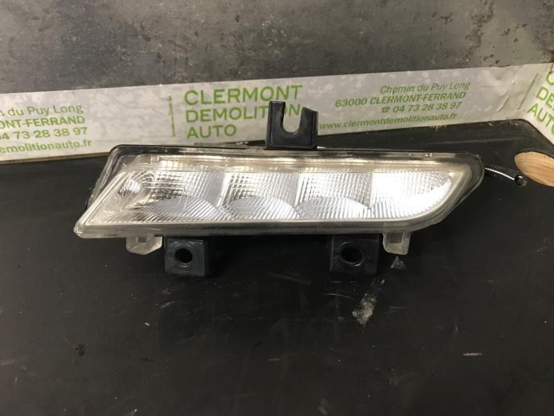Feu diurne avant gauche RENAULT CLIO 4 PHASE 1 Diesel - 1