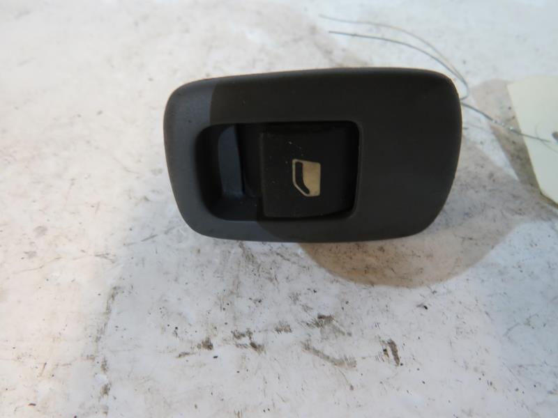Interruttore lavacristalli posteriore destro CITROEN C5 1 PHASE 2 Diésel - 1